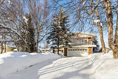 6731 Pickwick Place, Anchorage, AK 99504 - photo 2