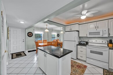 Island Club Condominiums unit O-202, Pompano Beach, FL 33062 - photo 6