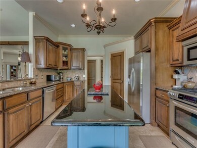 19424 Crest Ridge Dr, Edmond, OK 73012 - photo 5