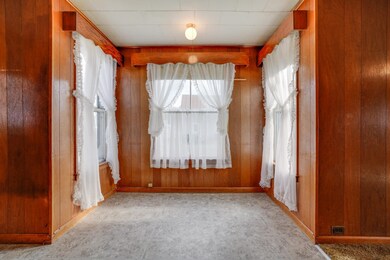 283 Missisquoi St, Enosburg Falls, VT 05450 - photo 4