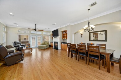 2020 Park St unit B, Houston, TX 77019 - photo 7