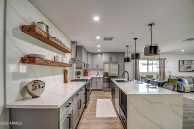 KITCHEN 6