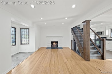 13111 Nadine Ave, Huntington Woods, MI 48070 - photo 7