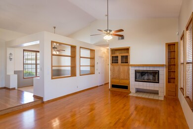 D Living Room 01