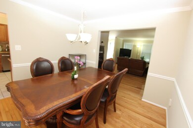 6103 Heron Pond Ct, Burke, VA 22015 - photo 7