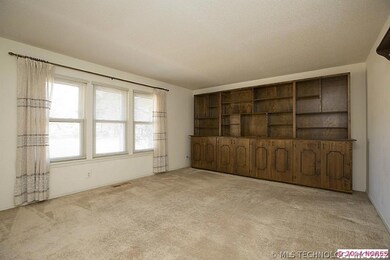 Large Formal Living, Dining or Study just off the