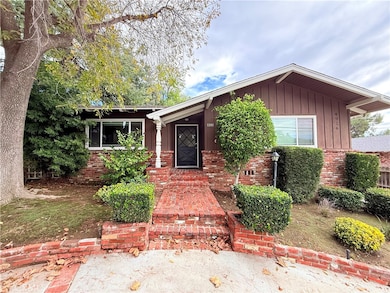 4916 Briggs Ave, La Crescenta, CA 91214 - photo 2