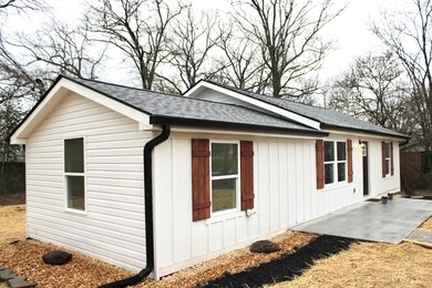 4328 Norcross Rd, Hixson, TN 37343 - photo 2