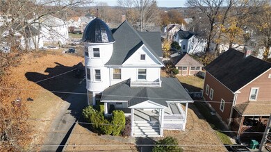 453 Summer St, Woonsocket, RI 02895 - photo 2