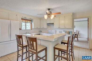 2409 Lake Albemarle Rd, Charlottesville, VA 22901 - photo 7