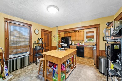 25 Jillson Ave, Woonsocket, RI 02895 - photo 6