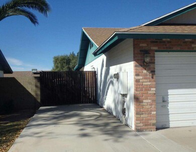 5036 E Enrose Cir, Mesa, AZ 85205 - photo 2