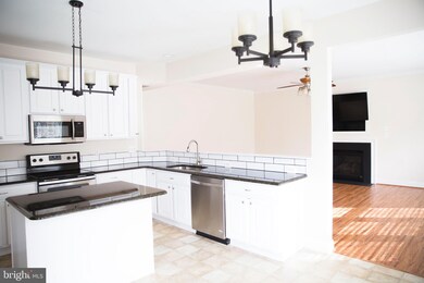 41911 Kentucky Ct, Leonardtown, MD 20650 - photo 6