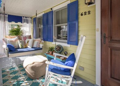 622 Ashe St Key West FL 33040-large-004-