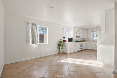 1415 W 151st St, Compton, CA 90220 - photo 4