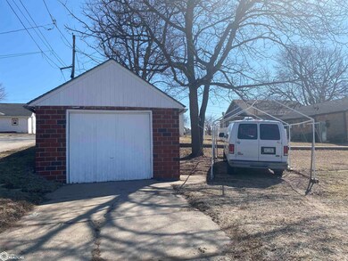 602 Davis St, Audubon, IA 50025 - photo 3