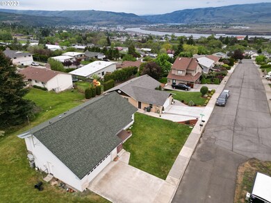 2115 View Ct, the Dalles, OR 97058 - photo 5