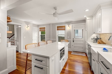 175 Lothrop St, Beverly, MA 01915 - photo 6