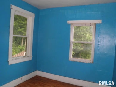 1903 Hershey Ave, Muscatine, IA 52761 - photo 6