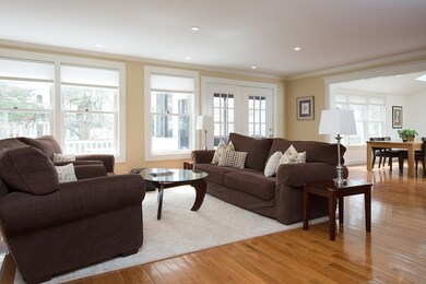 39 Southfield Cir, Concord, MA 01742 - photo 4