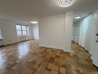 Parkville House unit 7B, White Plains, NY 10603 - photo 3