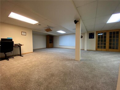 502 S Silver Top Ln, Raymore, MO 64083 - photo 4