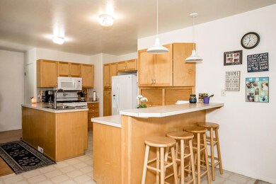 411 E Evergreen Dr, Kalispell, MT 59901 - photo 5