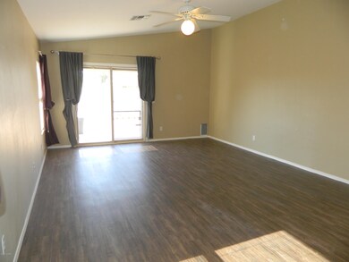 New laminate wood floors