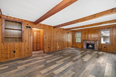 7911 W Cold Spring Rd, Greenfield, WI 53220 - photo 5