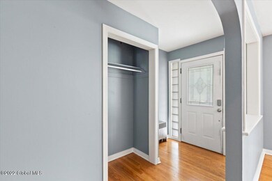 33 Hampton Ave, Rensselaer, NY 12144 - photo 6