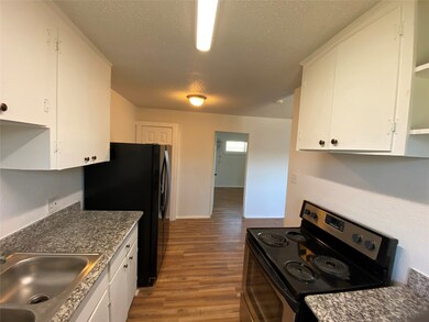 4706 Yellowstone Blvd unit 18, Houston, TX 77021 - photo 4