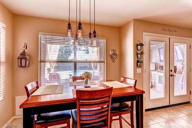 4617 E Swilling Rd Phoenix AZ-large-007-