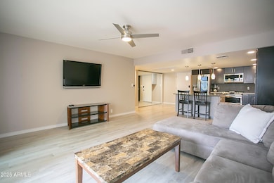 Scottsdale Shadows unit B203, Scottsdale, AZ 85251 - photo 6