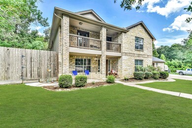 606 W Rollingwood St, Pinehurst, TX 77362 - photo 2