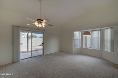 518 W Rosal Ave-4
