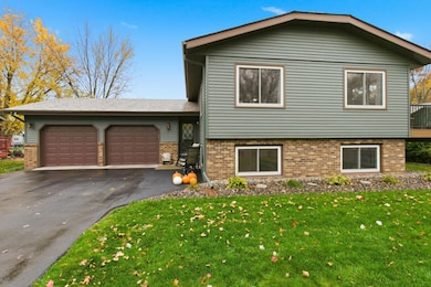 752 12th St N, Sauk Rapids, MN 56379 - photo 2