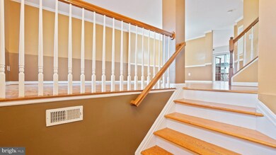 8519 Tackhouse Loop, Gainesville, VA 20155 - photo 6