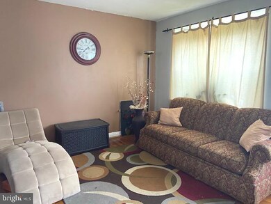 1310 Cedarcroft Rd, Baltimore, MD 21239 - photo 3