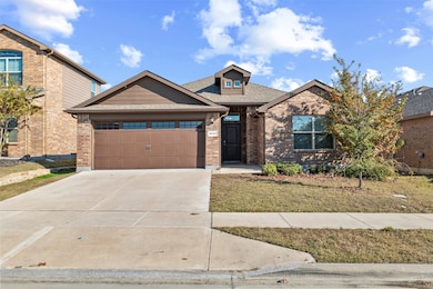 9224 Herringbone Dr, Fort Worth, TX 76131 - photo 2