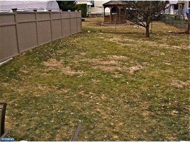 1803 Orchard Ave, Folsom, PA 19033 - photo 5