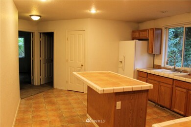 22002 N Clear Lake Blvd SE, Yelm, WA 98597 - photo 2