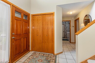 Plenty of space in the entry to greet your guests.