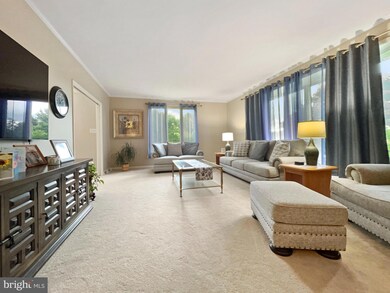 83 Imperial Dr, Reading, PA 19607 - photo 4