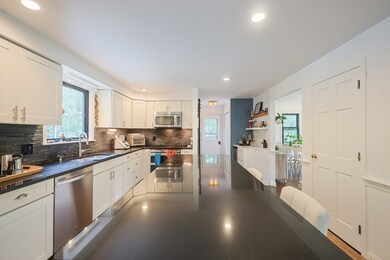 22 Howland Way, Rockland, MA 02370 - photo 4