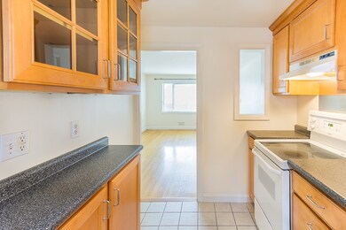 230 Washington St unit B, Marblehead, MA 01945 - photo 5