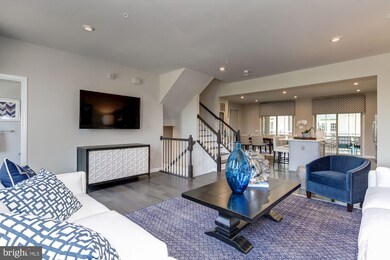 18005 Red Mulberry Rd, Dumfries, VA 22026 - photo 5