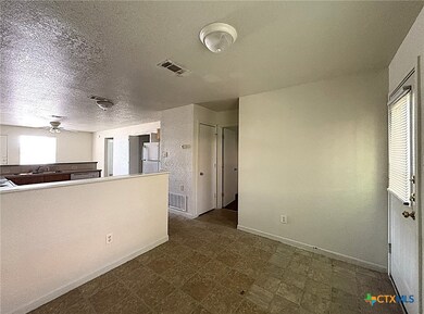 2111 Jennifer Dr unit A, Killeen, TX 76542 - photo 4