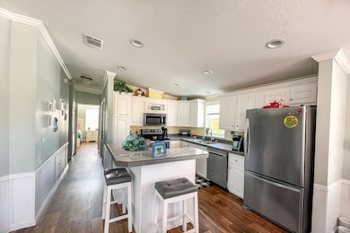 Open Kitchen