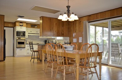 429 Maple Ln, Middletown, NJ 07748 - photo 6