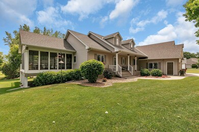 1202 Oakcrest Dr, Sauk Rapids, MN 56379 - photo 2
